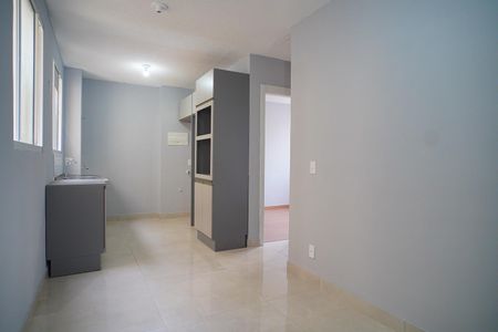 Sala de apartamento para alugar com 2 quartos, 49m² em Rubem Berta, Porto Alegre