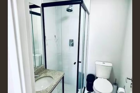 Banheiro de apartamento para alugar com 1 quarto, 65m² em Centro Histórico de São Paulo, São Paulo