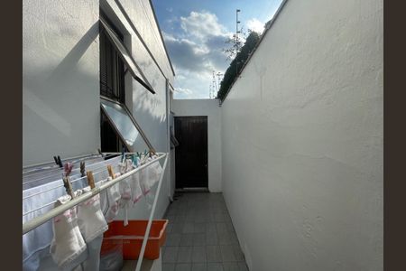 Casa à venda com 180m², 3 quartos e 2 vagas