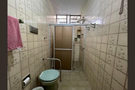 Casa à venda com 180m², 3 quartos e 2 vagas