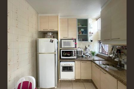 Casa à venda com 180m², 3 quartos e 2 vagas