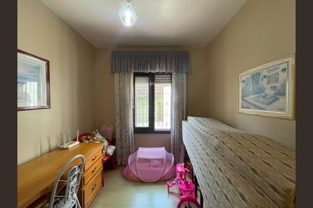 Casa à venda com 180m², 3 quartos e 2 vagas