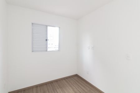 Quarto 2 de apartamento para alugar com 2 quartos, 35m² em Itaquera, São Paulo