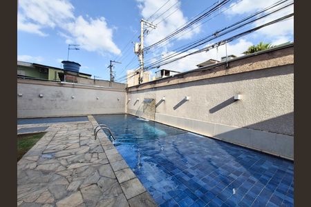 Apartamento para alugar com 35m², 2 quartos e sem vagaÁrea comum - Piscina
