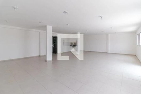 Apartamento para alugar com 35m², 2 quartos e sem vagaÁrea comum - Salão de festas
