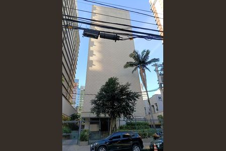 Apartamento para alugar com 115m², 3 quartos e 1 vaga Apartamento para alugar com 115m², 3 quartos e 1 vagaFachada