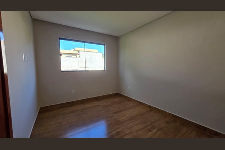 Casa à venda com 262m², 3 quartos e 2 vagas