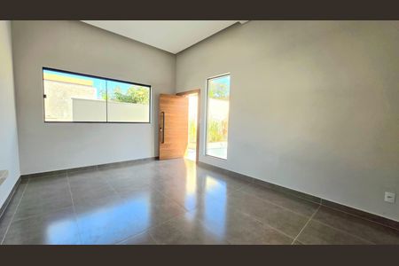 Casa à venda com 262m², 3 quartos e 2 vagas