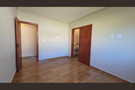 Casa à venda com 262m², 3 quartos e 2 vagas