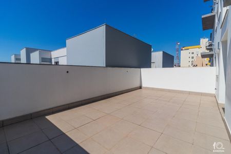 Apartamento para alugar com 115m², 2 quartos e 2 vagas
