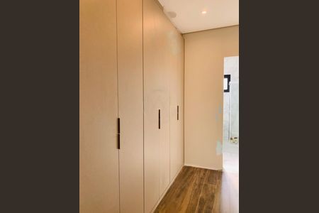 Casa de Condomínio à venda com 4 quartos, 310m² em Swiss Park, Campinas