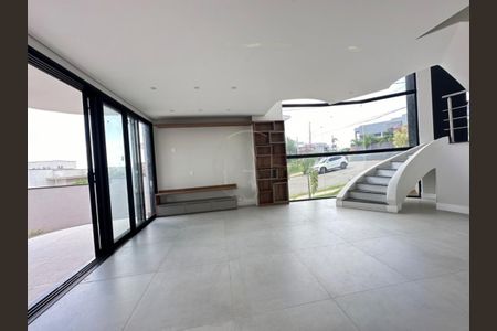Casa de Condomínio à venda com 4 quartos, 310m² em Swiss Park, Campinas