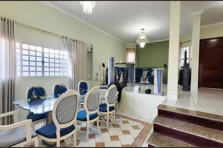 Casa à venda com 3 quartos, 212m² em Parque Alto Taquaral, Campinas