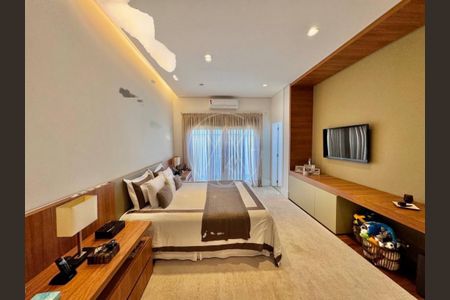 Casa de Condomínio à venda com 4 quartos, 530m² em Sousas, Campinas