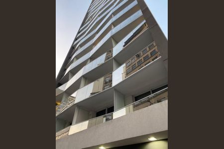 Apartamento para alugar com 31m², 1 quarto e 1 vaga Apartamento para alugar com 31m², 1 quarto e 1 vagaFachada