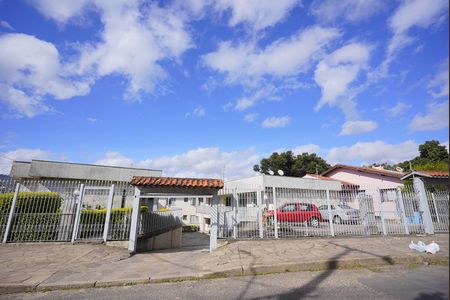 Apartamento à venda com 62m², 1 quarto e sem vaga Apartamento à venda com 62m², 1 quarto e sem vagaFachada