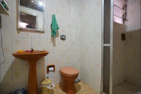 Apartamento à venda com 62m², 1 quarto e sem vaga Apartamento à venda com 62m², 1 quarto e sem vagaBanheiro