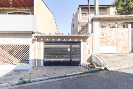 Casa para alugar com 125m², 1 quarto e 2 vagasFachada