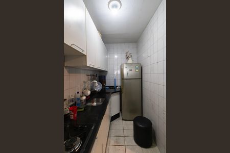 Casa à venda com 100m², 4 quartos e 2 vagas Casa à venda com 100m², 4 quartos e 2 vagasCasa 2 Cozinha