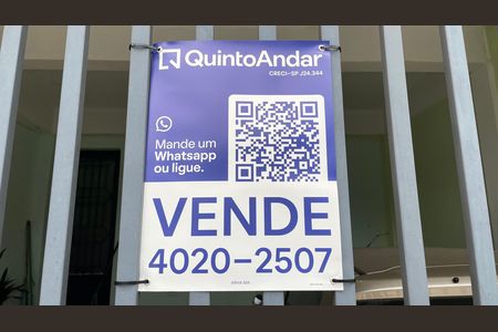 Casa à venda com 100m², 4 quartos e 2 vagas Casa à venda com 100m², 4 quartos e 2 vagasXRHX 584