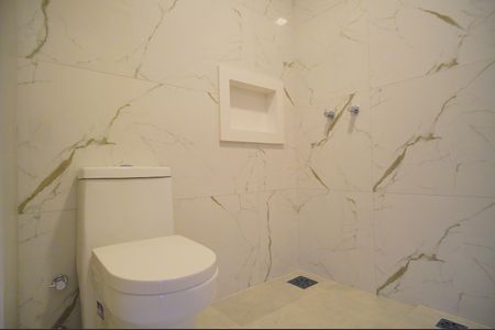 Casa à venda com 158m², 3 quartos e 1 vagaBanheiro da Suíte 2