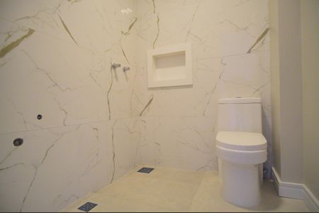 Casa à venda com 158m², 3 quartos e 1 vagaBanheiro