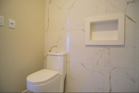 Casa à venda com 158m², 3 quartos e 1 vagaBanheiro da Suíte 2