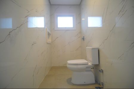 Casa à venda com 158m², 3 quartos e 1 vagaBanheiro da Suíte 1