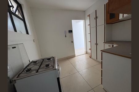Cozinha de apartamento para alugar com 2 quartos, 60m² em Setor Bueno, Goiânia