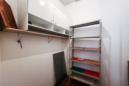 Apartamento para alugar com 65m², 2 quartos e sem vaga Apartamento para alugar com 65m², 2 quartos e sem vagaQuarto de Serviço