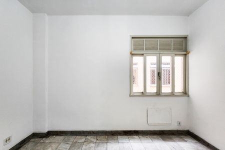Apartamento para alugar com 65m², 2 quartos e sem vaga Apartamento para alugar com 65m², 2 quartos e sem vagaSala