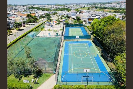 Casa de condomínio para alugar com 220m², 3 quartos e 4 vagas