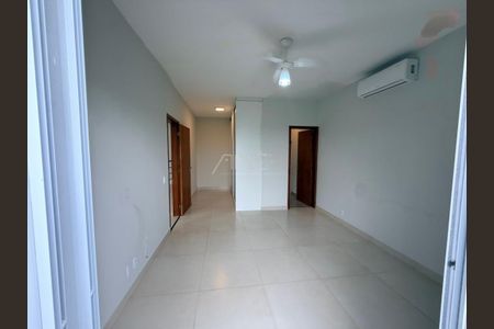 Casa de condomínio para alugar com 220m², 3 quartos e 4 vagas