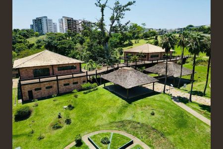 Casa de condomínio para alugar com 220m², 3 quartos e 4 vagas