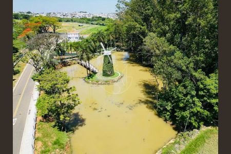 Casa de condomínio para alugar com 220m², 3 quartos e 4 vagas