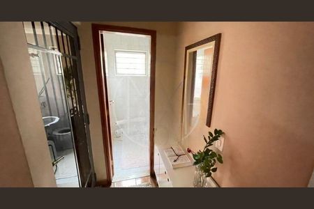 Casa à venda com 180m², 3 quartos e 4 vagas