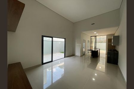 Casa de Condomínio à venda com 3 quartos, 230m² em Swiss Park, Campinas
