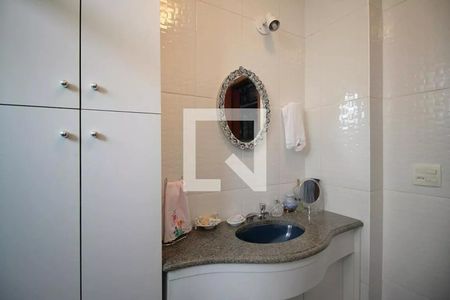 Apartamento para alugar com 183m², 4 quartos e 1 vagaBanheiro 