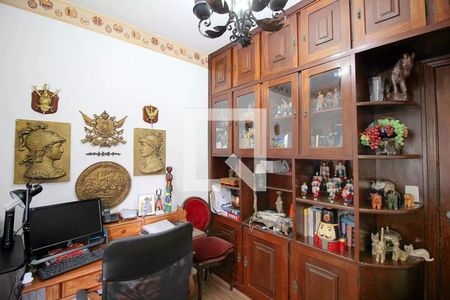 Quarto de apartamento para alugar com 4 quartos, 183m² em São Lucas, Belo Horizonte