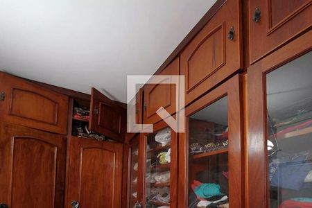 Apartamento para alugar com 183m², 4 quartos e 1 vagaQuarto