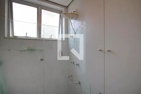 Apartamento para alugar com 183m², 4 quartos e 1 vagaBanheiro 