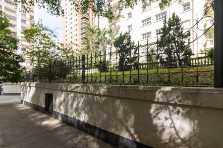 Apartamento para alugar com 126m², 3 quartos e 1 vagaFachada