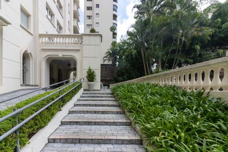 Apartamento para alugar com 126m², 3 quartos e 1 vagaÁrea comum