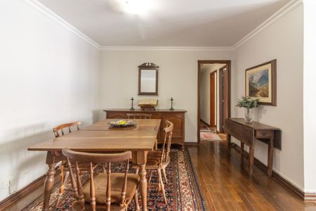Apartamento para alugar com 126m², 3 quartos e 1 vagaSala