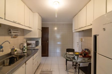 Apartamento para alugar com 126m², 3 quartos e 1 vagaCozinha