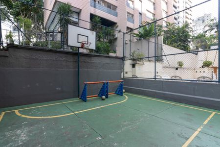 Apartamento para alugar com 126m², 3 quartos e 1 vagaQuadra