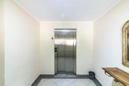 Apartamento para alugar com 126m², 3 quartos e 1 vagaHall de entrada