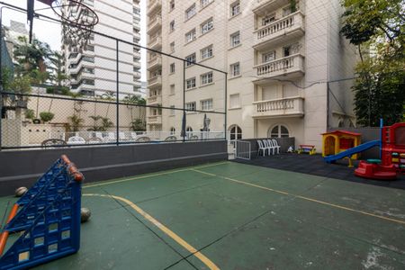Apartamento para alugar com 126m², 3 quartos e 1 vagaQuadra