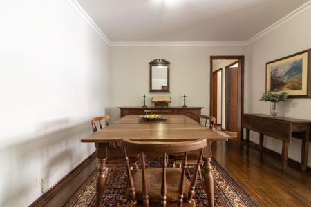 Apartamento para alugar com 126m², 3 quartos e 1 vagaSala