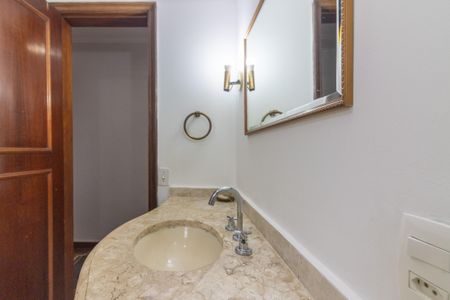 Apartamento para alugar com 126m², 3 quartos e 1 vagaBanheiro